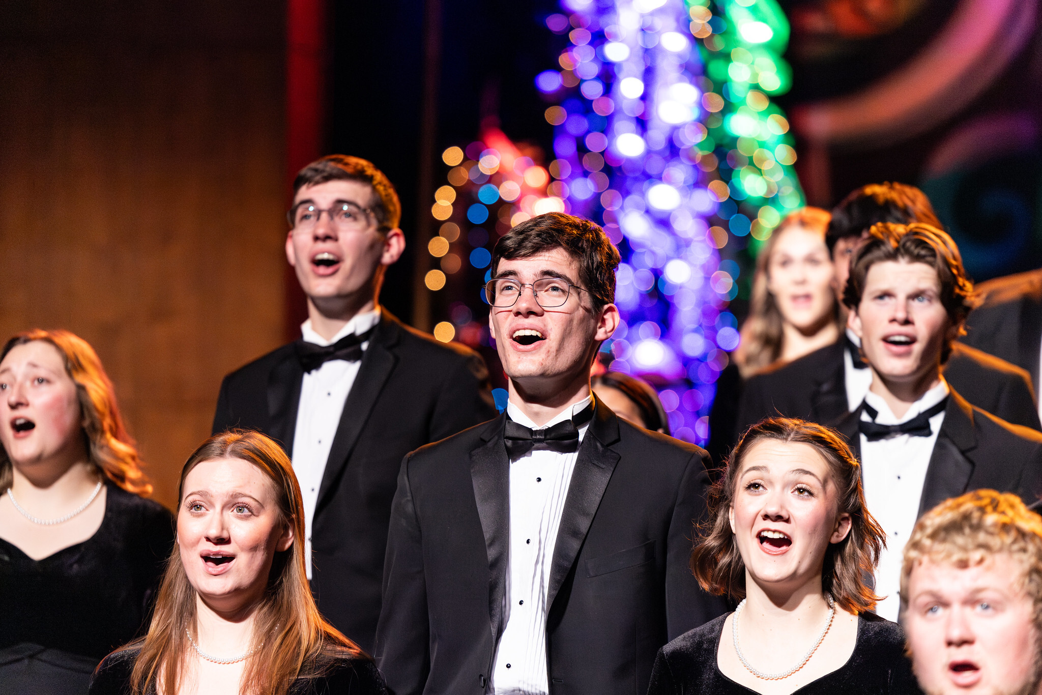 Christmas with Wartburg shares Everlasting Light